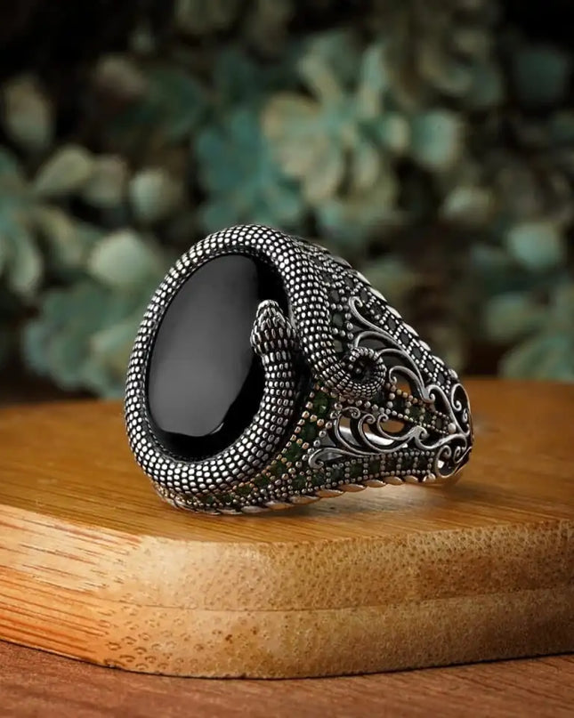 Serpentine Hollow Carved Fashion Ring