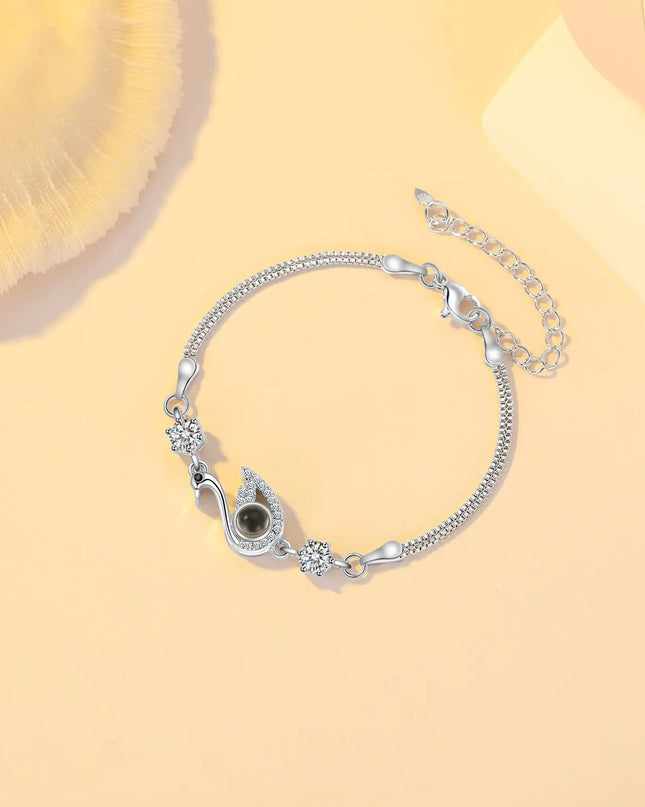 Black Swan Bracelet with Zircon for Fashion Statement